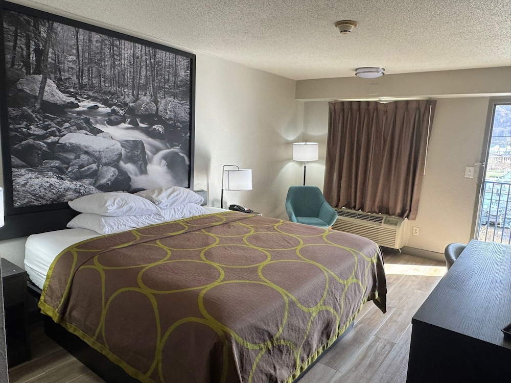 Super 8 By Wyndham Charleston WV - photo 11