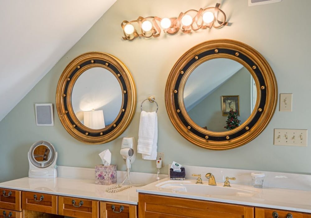 Whitestone Inn - photo 90