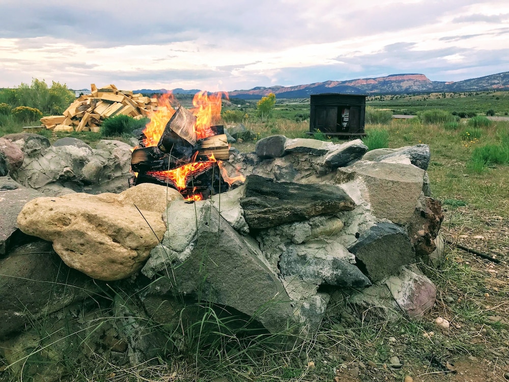 The Riverside Ranch RV Park Motel & Campground - photo 42