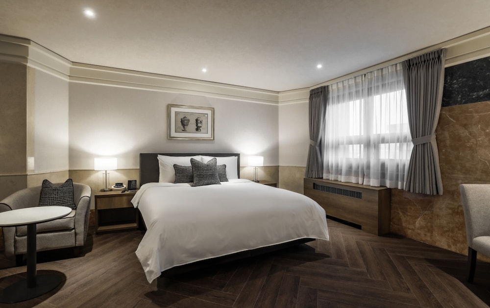 Kensington Hotel Yeouido Seoul — 4-Star Luxury Hotel in Seoul, South Korea