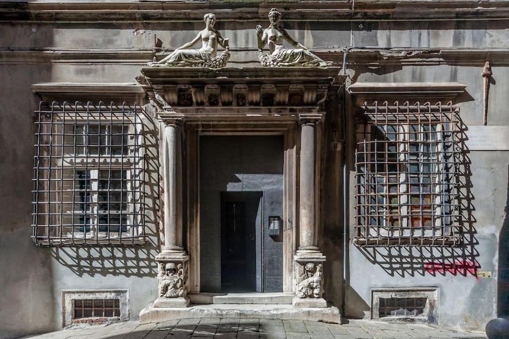 Casa Cicala — 4-Star Luxury Hotel in Genoa, Italy