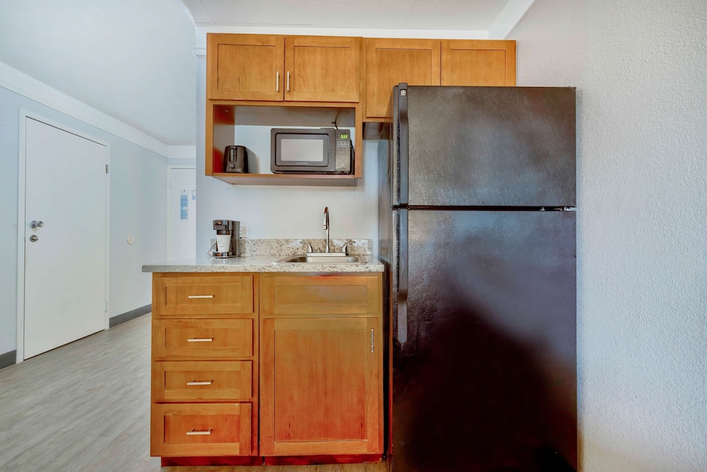 Studio 6 Bartlesville Ok - photo 6