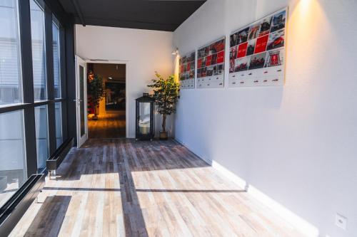Pit Stop Apartments — Cham — photo 4