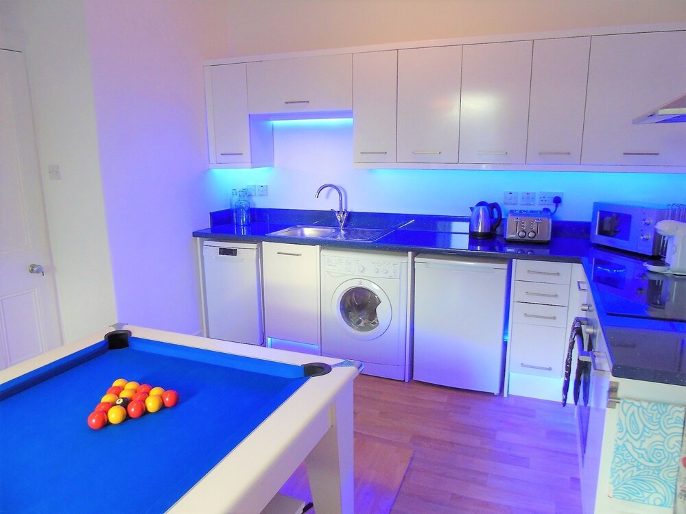 Snug Tùr Sealladh Apartment — 4-Star Luxury Hotel in Helensburgh, United Kingdom