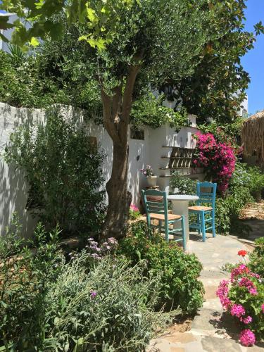 Nikoleta Rooms — hotel in Tinos