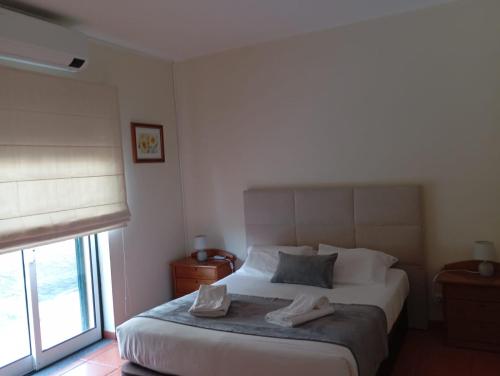 Casa Dos Salgueiros — 4-Star Luxury Hotel in Lajes Das Flores, Portugal