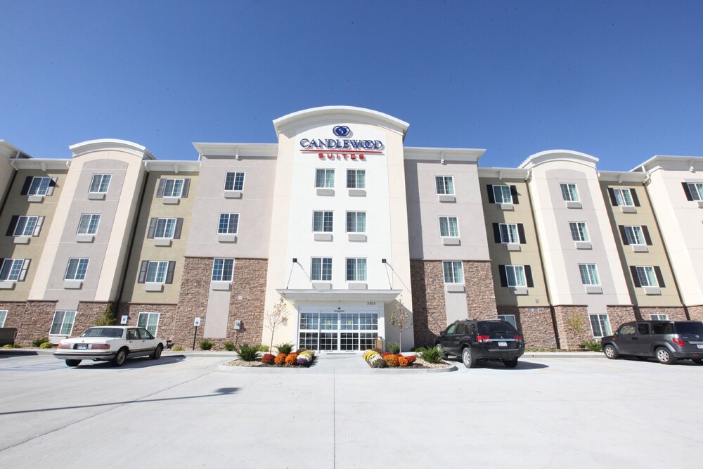 Candlewood Suites St Joseph - photo 2