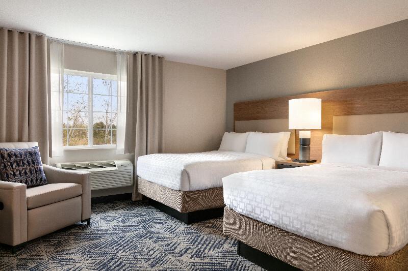 Candlewood Suites Springfield North - photo 18