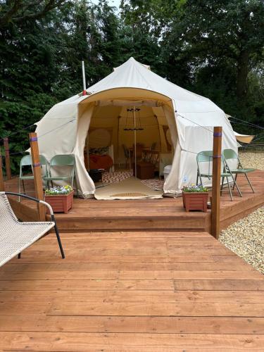 The Lily Pad Off Grid in Chipping Norton, United Kingdom