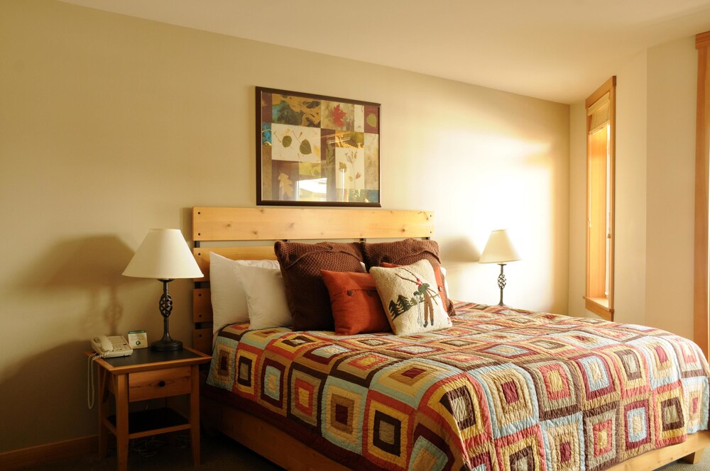 Schweitzer Mountain Resort White Pine Lodge - photo 3
