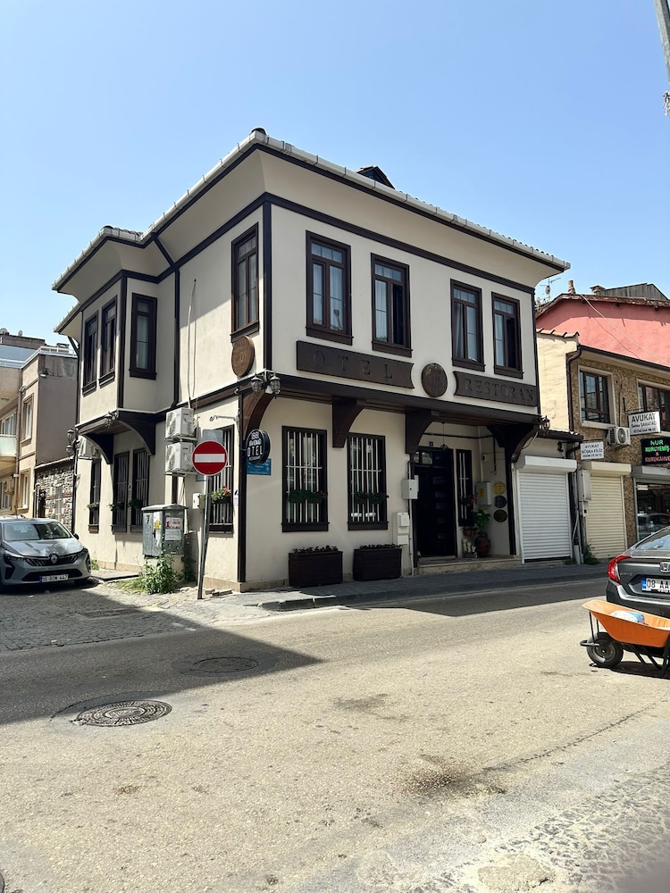 1881 Ata Konaği in Mudanya, Turkey