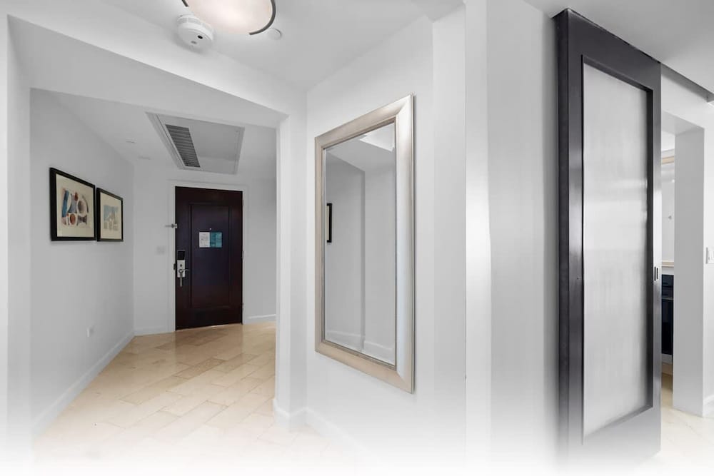 Fontainebleau Miami Beach Private Luxury Suites - photo 27