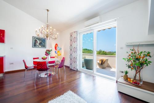 Magic Sunset Suite