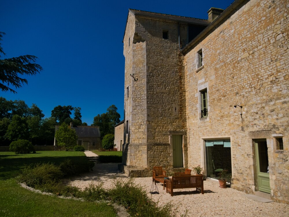 Chateau de Monceaux 5mn de Bayeux proche Mer