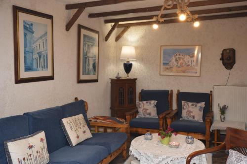 House with Big Garden — 4-Star Luxury Hotel in Korinthos, Greece