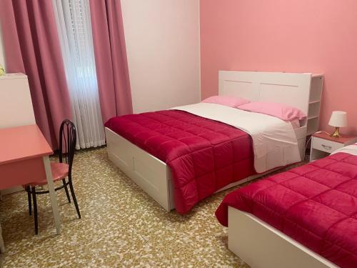 Aeroporto Room1 — hotel in Azzano San Paolo