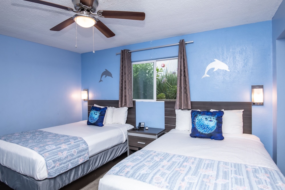 Aqua Breeze Inn - photo 9