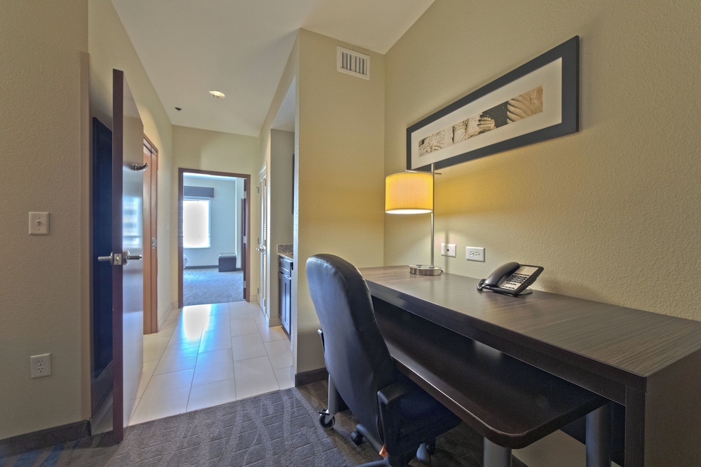 Holiday Inn & Suites San Antonio Northwest by IHG - photo 15