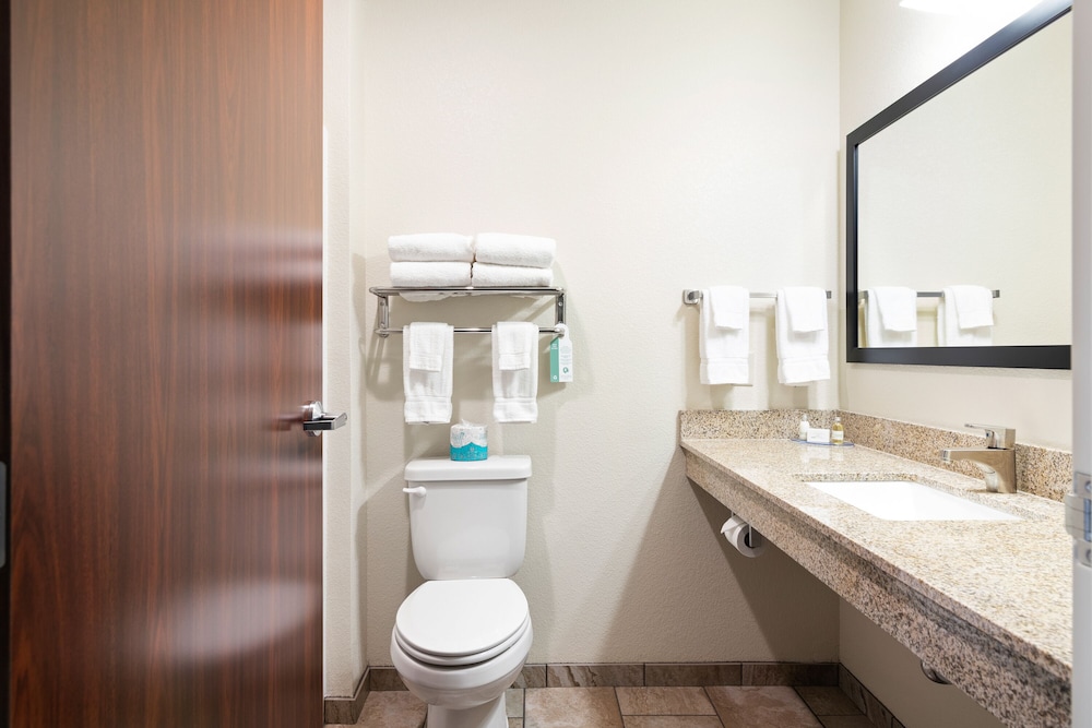 Cobblestone Inn & Suites Yuma - photo 53