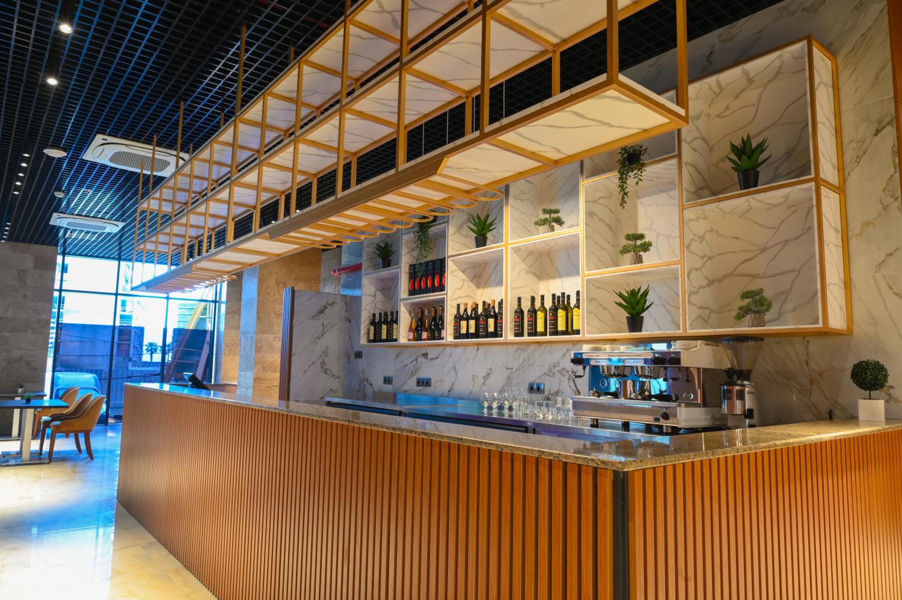 New wave apart hotel