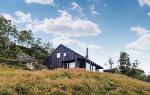 Beautiful Home In Jøsenfjorden — 4-Star Luxury Hotel in Sand, Norway