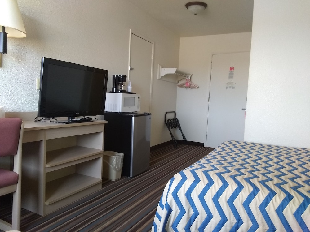 Sioux City Inn - photo 17