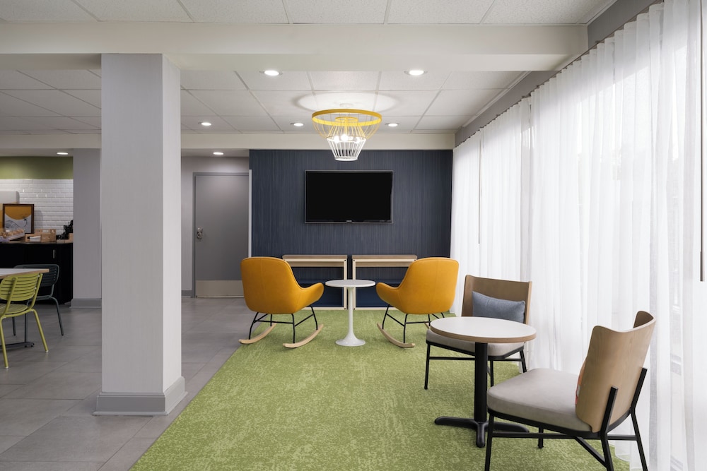 Spark by Hilton Florence North I 95 SC - photo 26