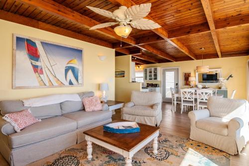 Lisa Lu by Oak Island Accommodations - photo 50