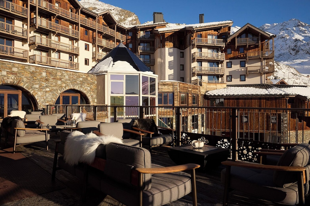 Chalet des Neiges Résidence Koh I Nor — 5-Star Luxury Hotel in Val Thorens, France