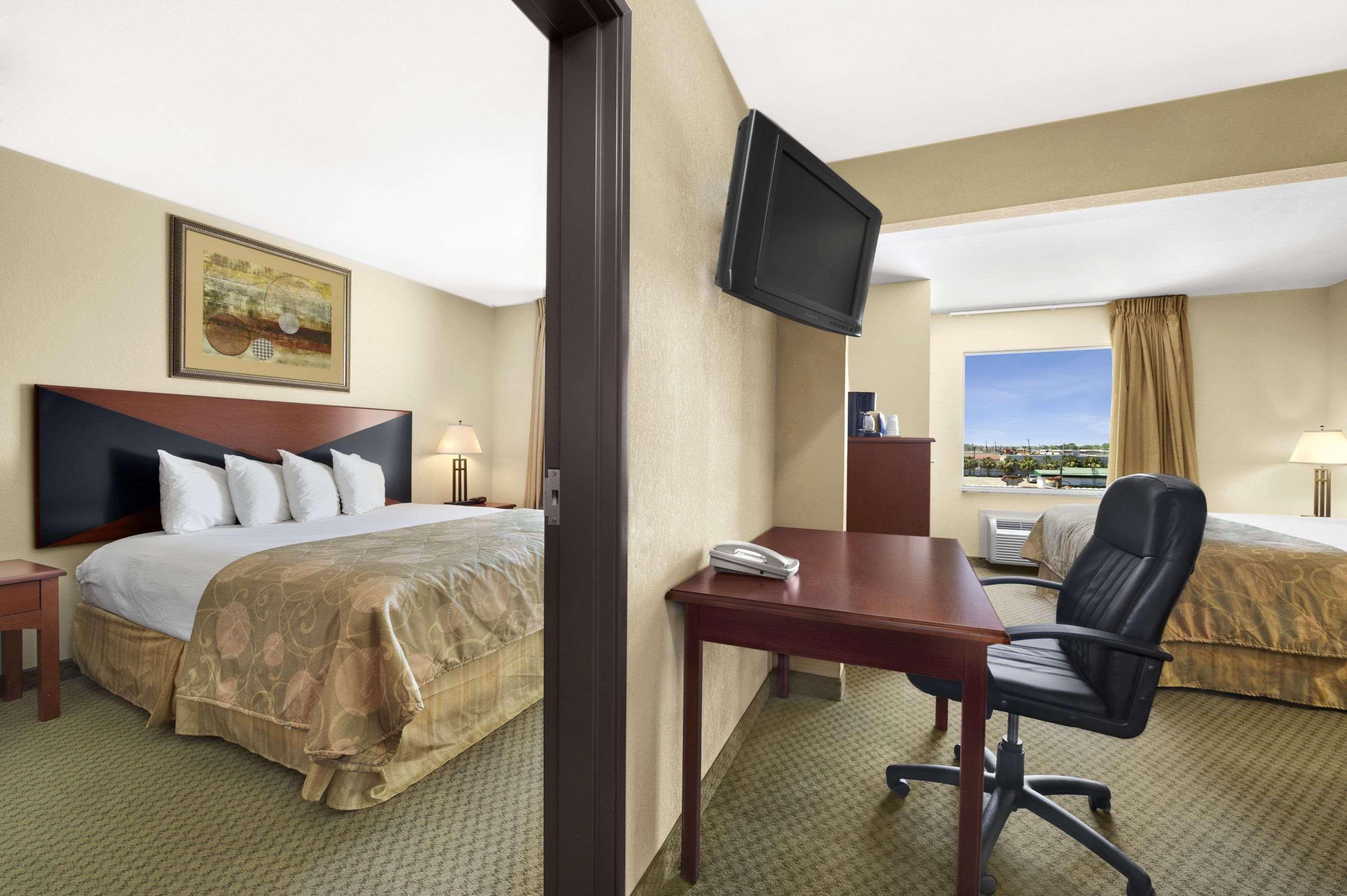 Baymont by Wyndham Marrero - photo 4