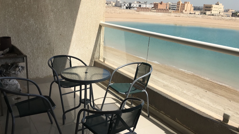 Almuhana Apartment 10954518 — Al Ahmadi