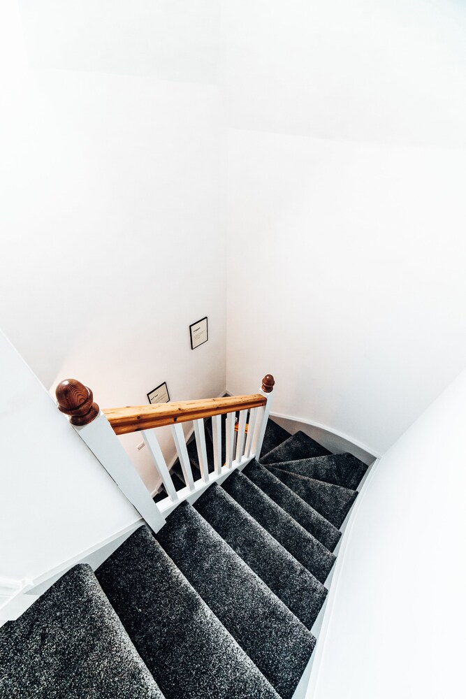 Princes Street Apartment — 4-Star Luxury Hotel in Perth, United Kingdom