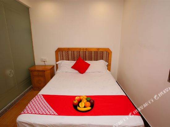 Hongyu Hotel — hotel in Guankou