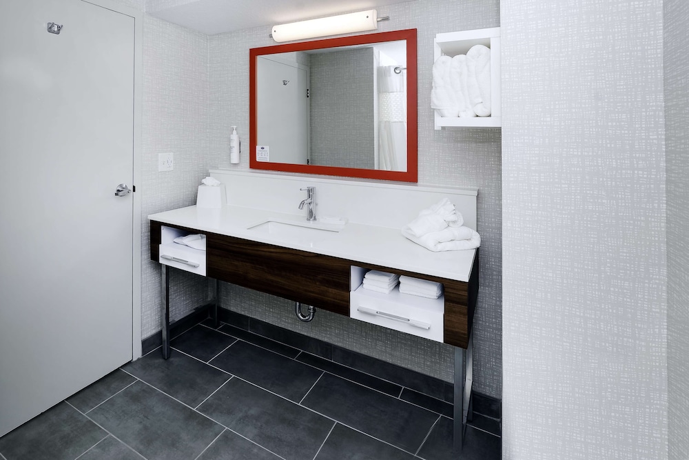 Hampton Inn Port Charlotte - photo 19