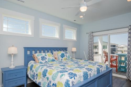 All Decked Out by Oak Island Accommodations - photo 40