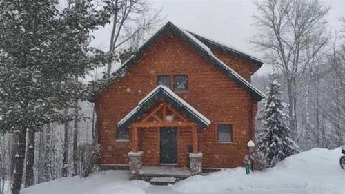 Domki Pocztowka Z Mizernej Widok Na Tatry Kominek Gorka Na Sanki Blisko Jeziora I Stoku Narciarskiego - carbon neutral hotel in Kluszkowce