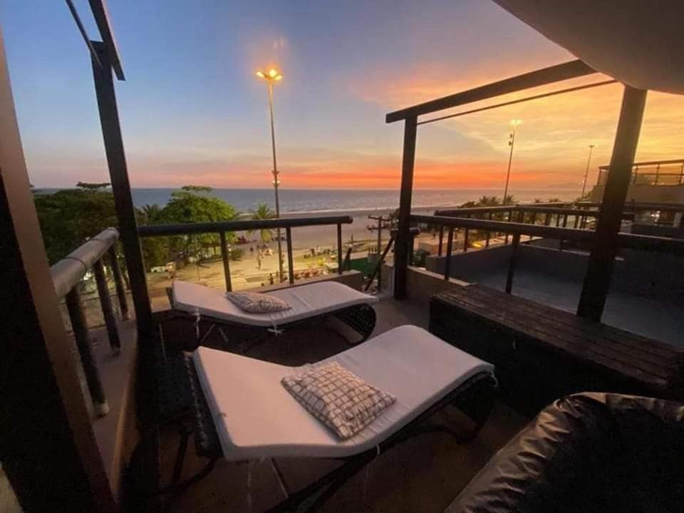 Ap Pepe Alecrim Com Jacuzzi E Solario Frente Ao Mar — 4-Star Luxury Hotel in Rio De Janeiro, Brasil