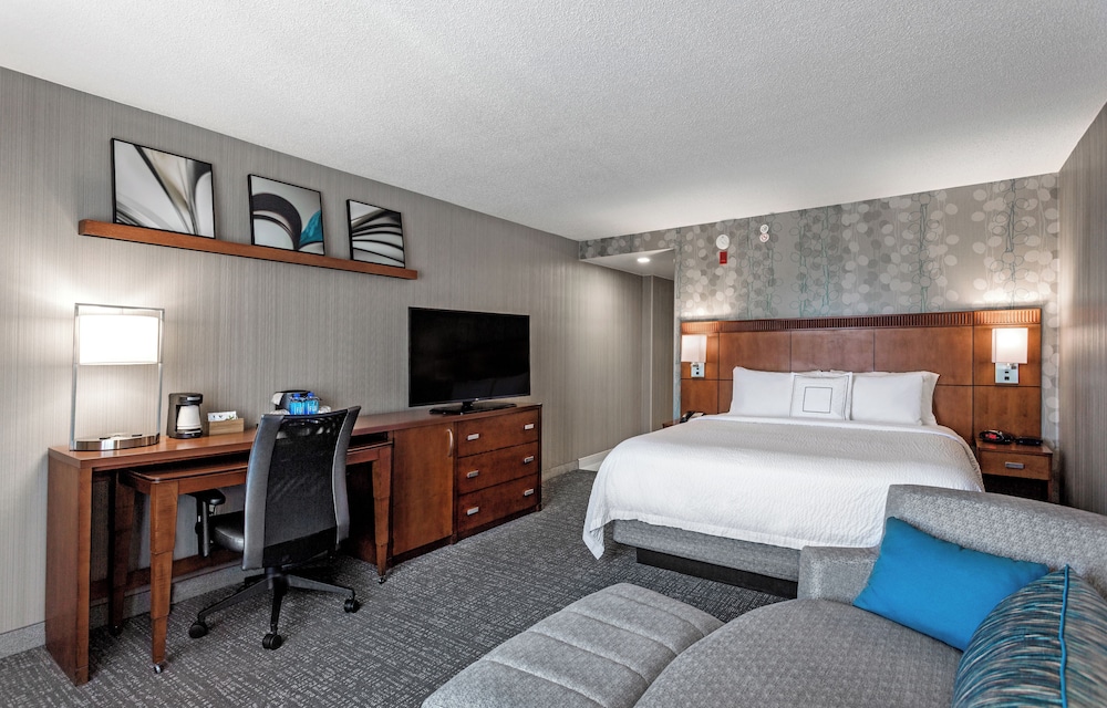 Courtyard by Marriott Easton Columbus - photo 8