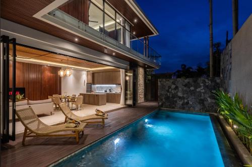 Trendy Modern and Spacious 3Bd Villa in Umalas — 4-Star Luxury Hotel in Kerobokan, Indonesia