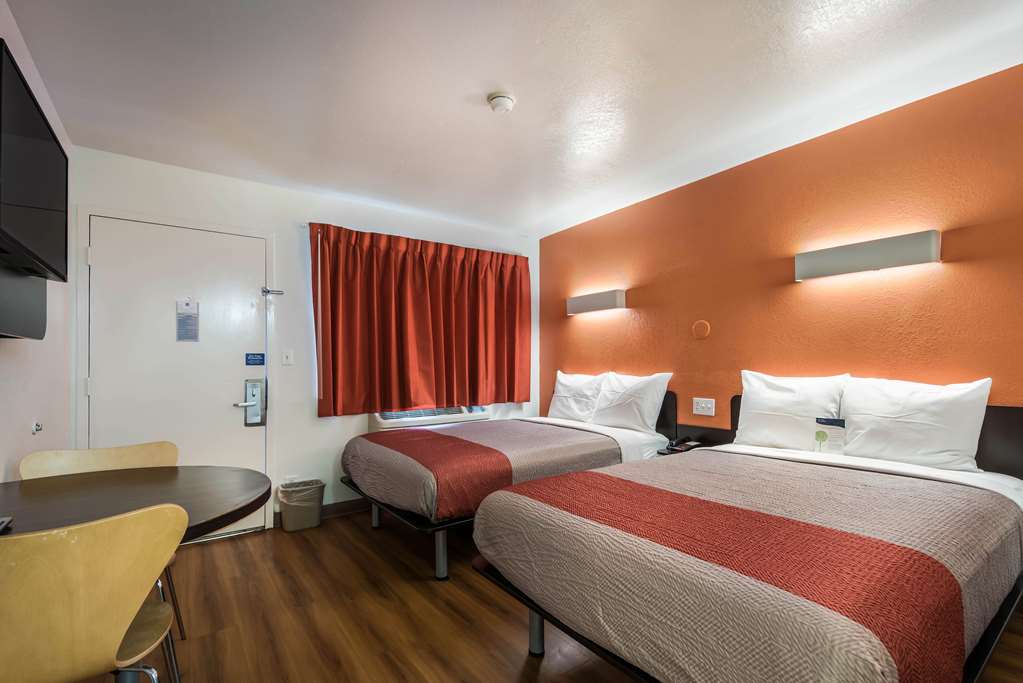 Motel 6 Bessemer AL Birmingham - photo 23