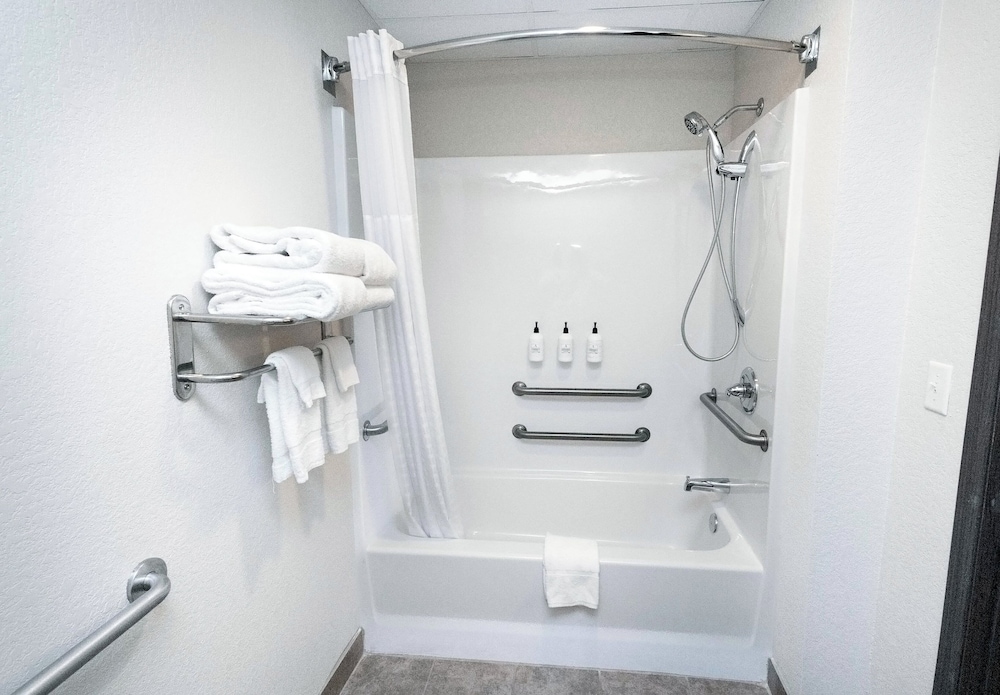 Cobblestone Inn & Suites Maryville - photo 66