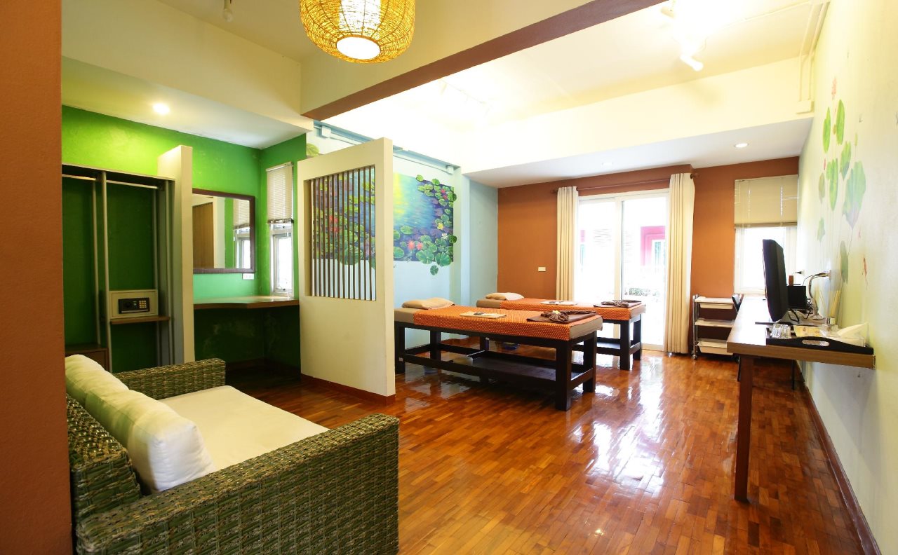 Serene Bangkok Bed Breakfast