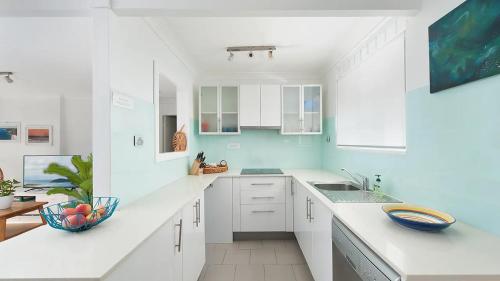 Maluhia B in Fingal Bay, Australia