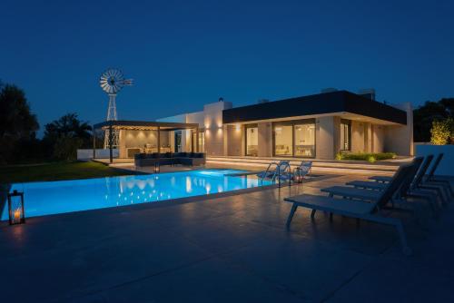 Casadi Luxury Villa — 4-Star Luxury Hotel in Ialysos, Greece