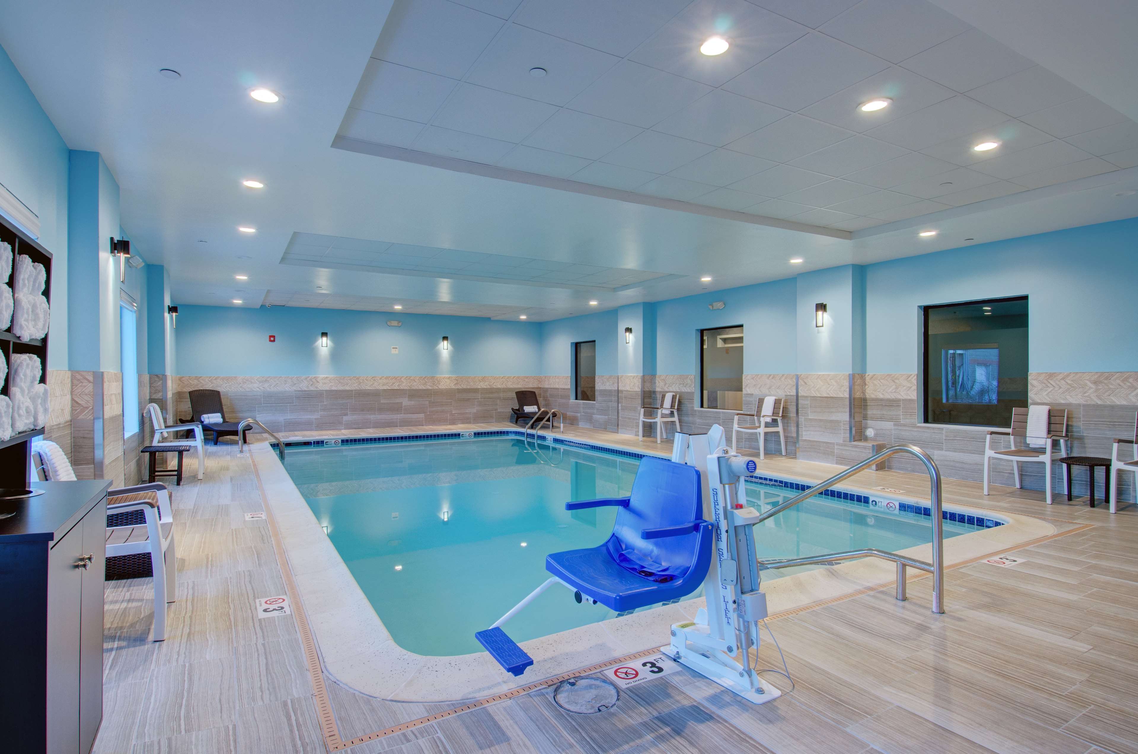 Hampton Inn & Suites Boston Stoughton - photo 5