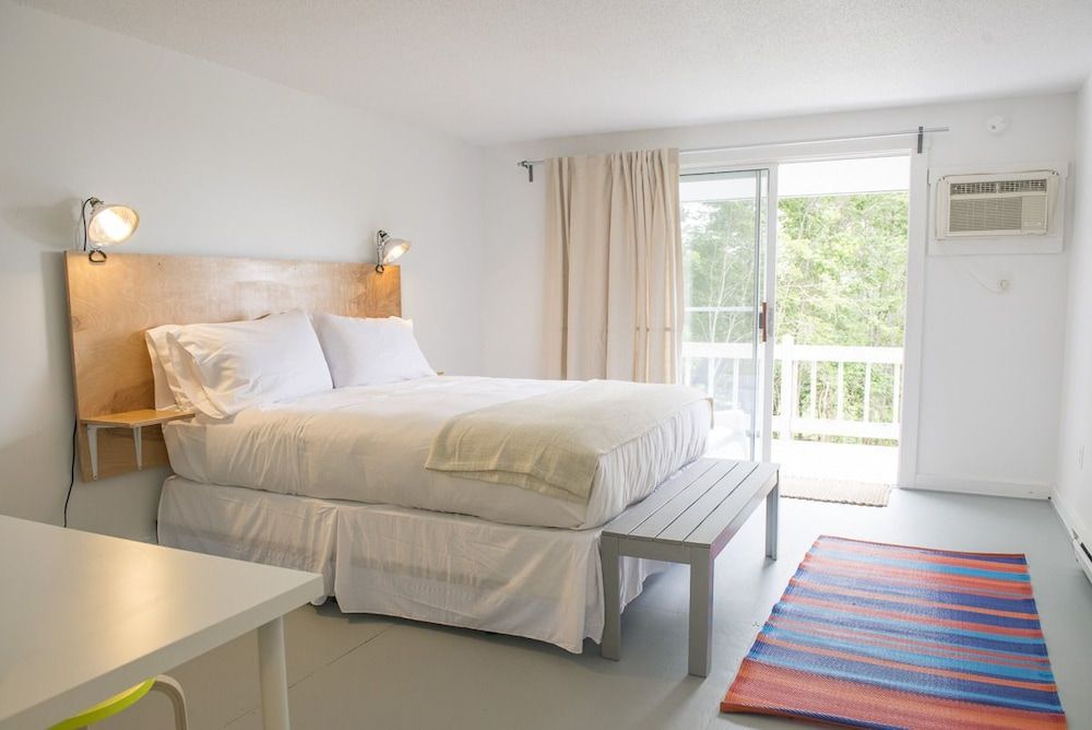 Lincolnville Motel - photo 14