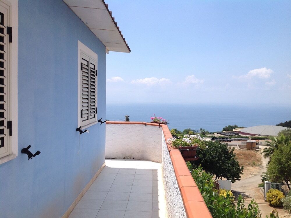 Oasi Blu Appartamenti Vacanza in Ricadi, Italy