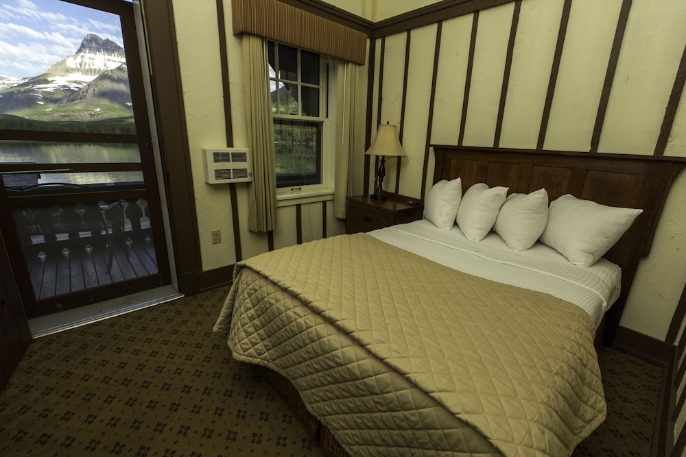 Many Glacier Hotel Inside the Park - photo 8