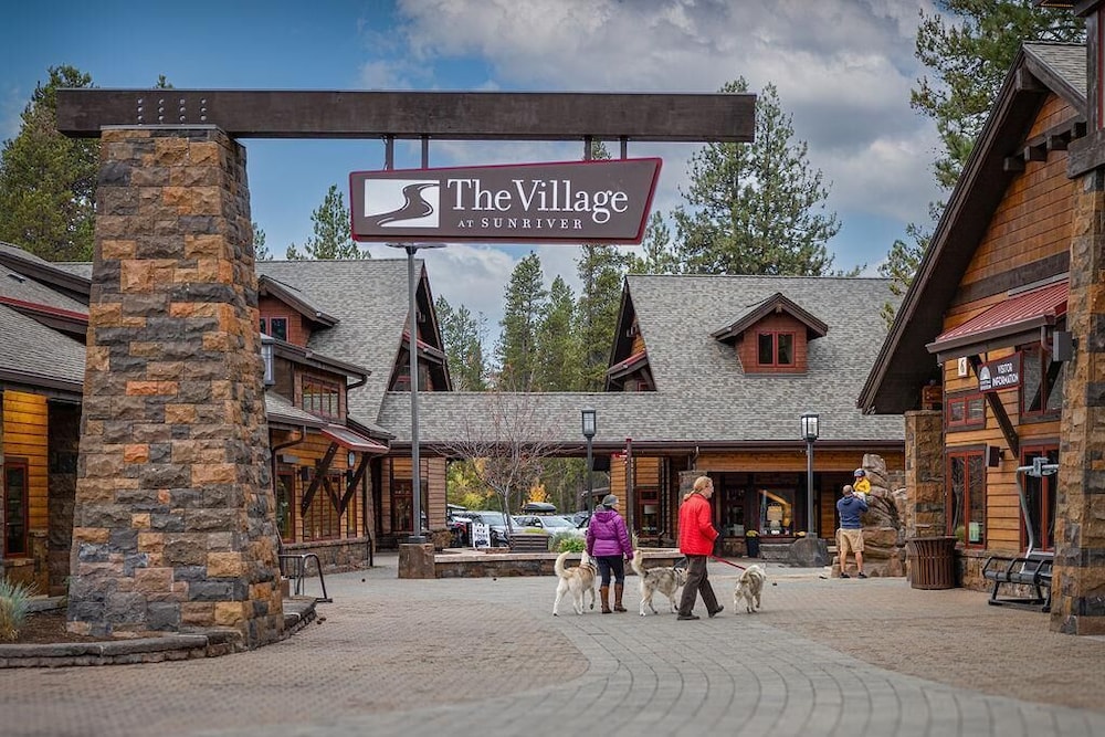 Awbrey Lane #7 by Village Properties at Sunriver - photo 34