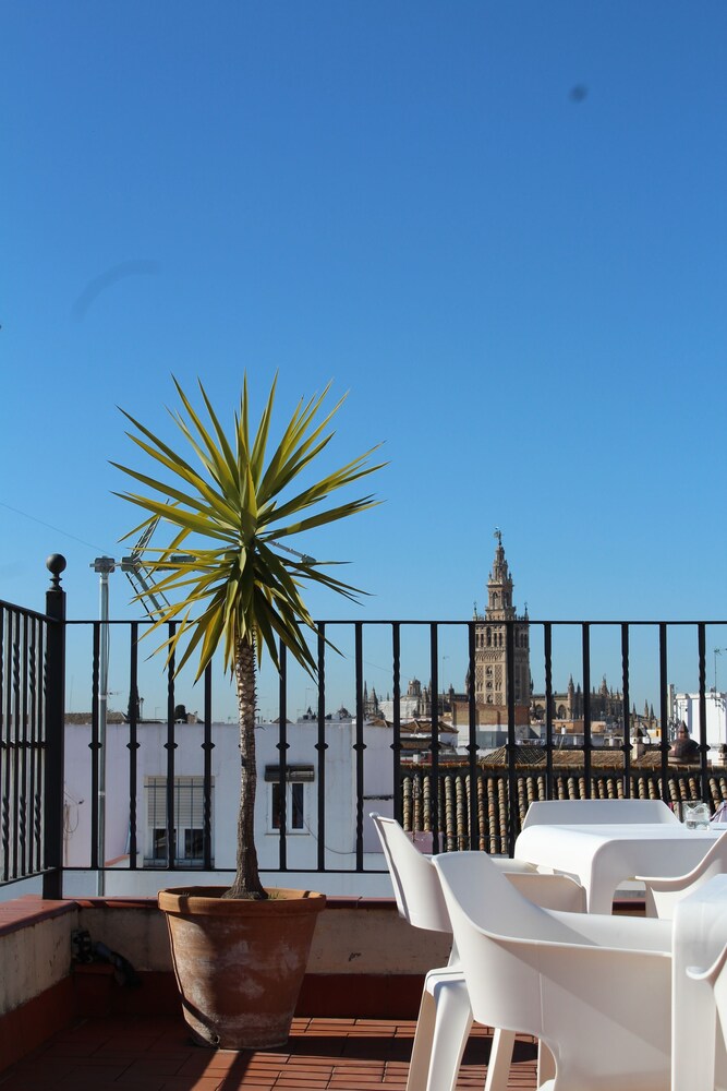 Casa Imperial — 4-Star Luxury Hotel in Sevilla, Spain